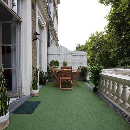 Large 2 Beds Flat Overlooking Clapham Common Park Лондон Екстер'єр фото